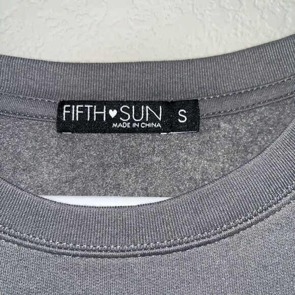 Fifth Sun Small NASA Butterflies Crew Neck Pulllover Sweater New - Picture 6 of 12